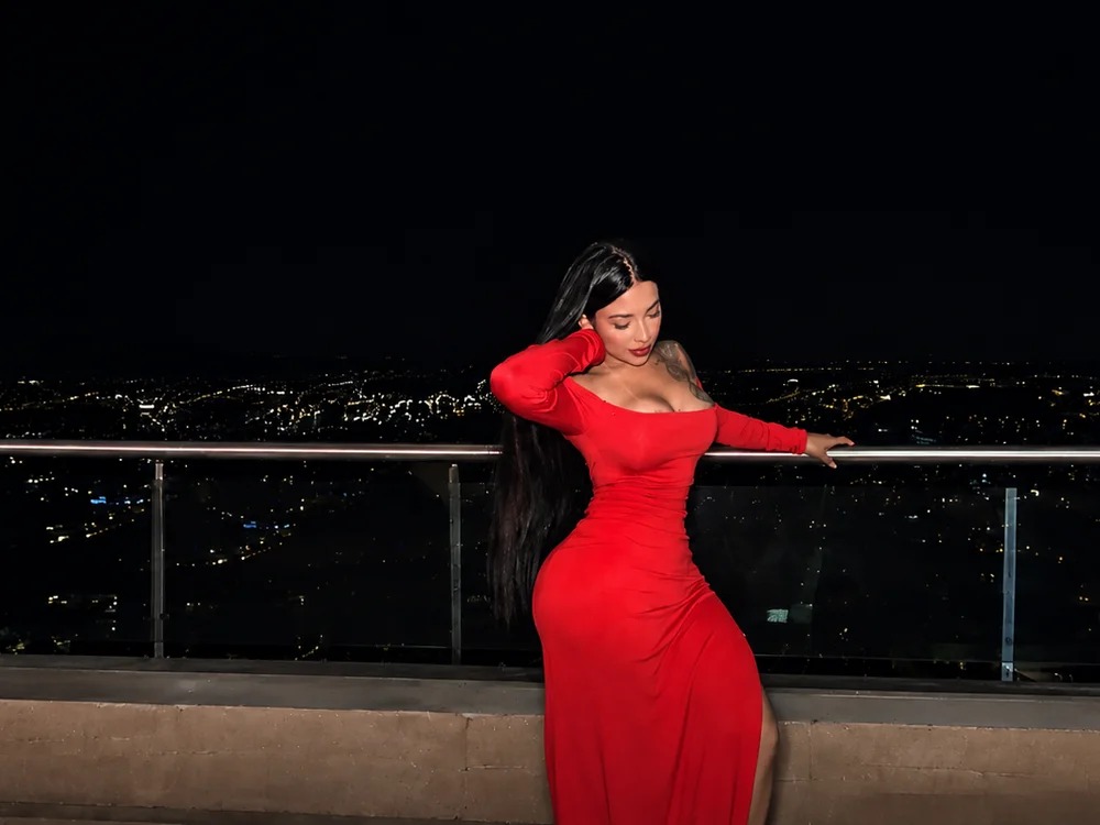 karolvegaa Chatroom