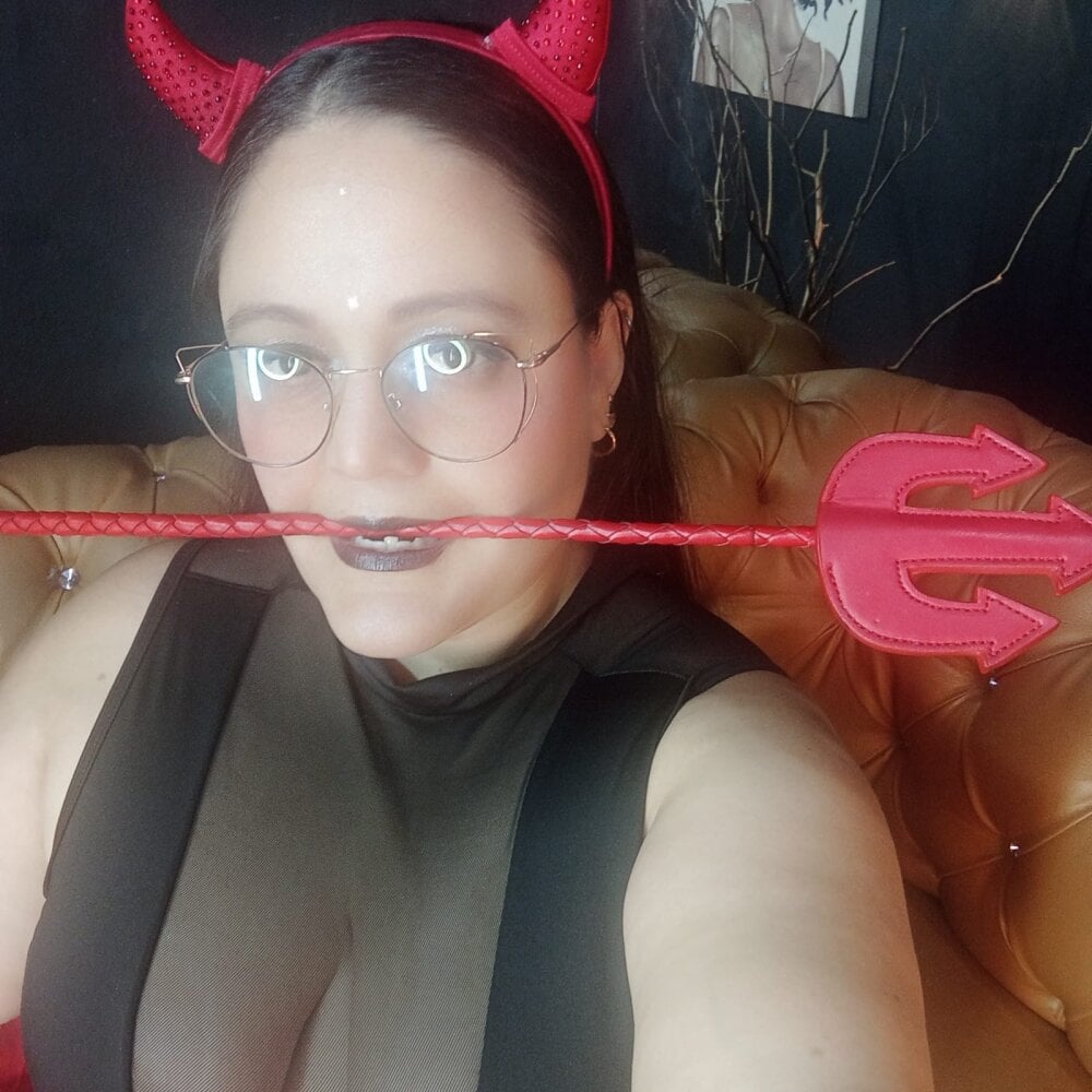 kassandra_w Chatroom