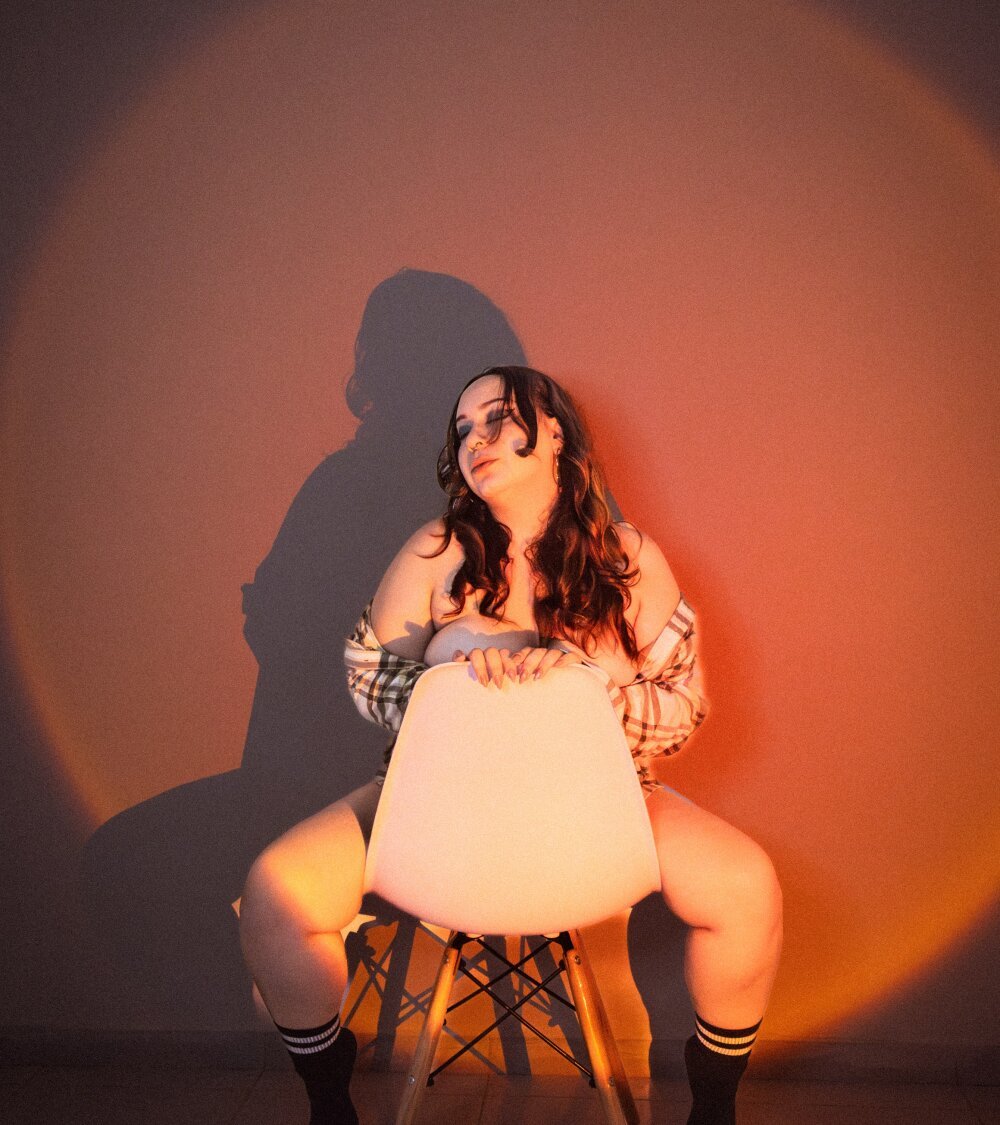 kathleenCosmicVice Chatroom