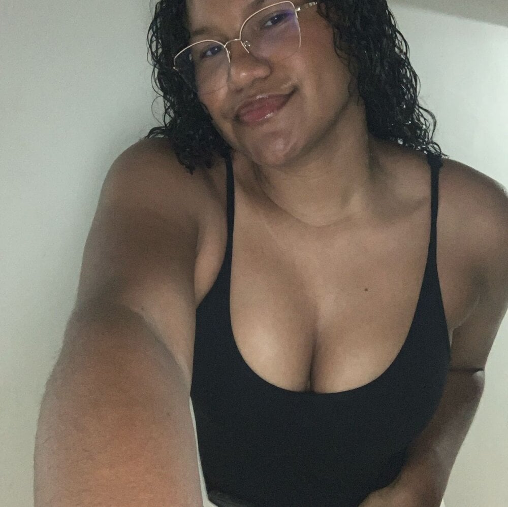 kattie_sweet_naughty Chatroom
