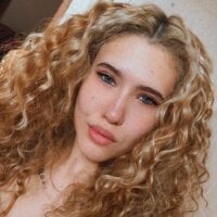 kaylaJolye Chatroom