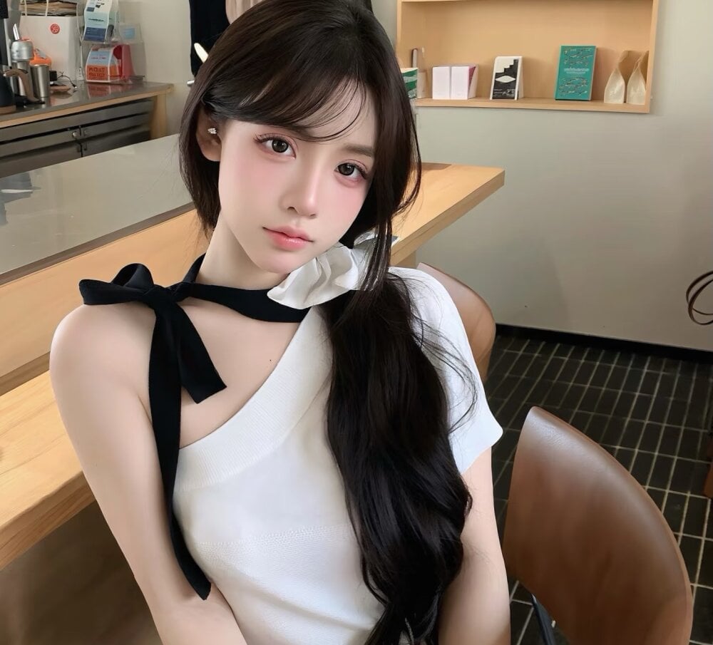 kelariy Chatroom