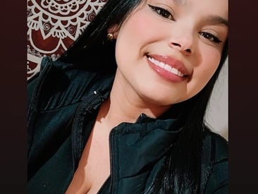kelsy-monroy