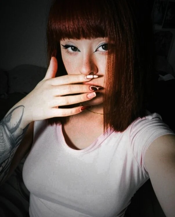 kiaraBennett Chatroom