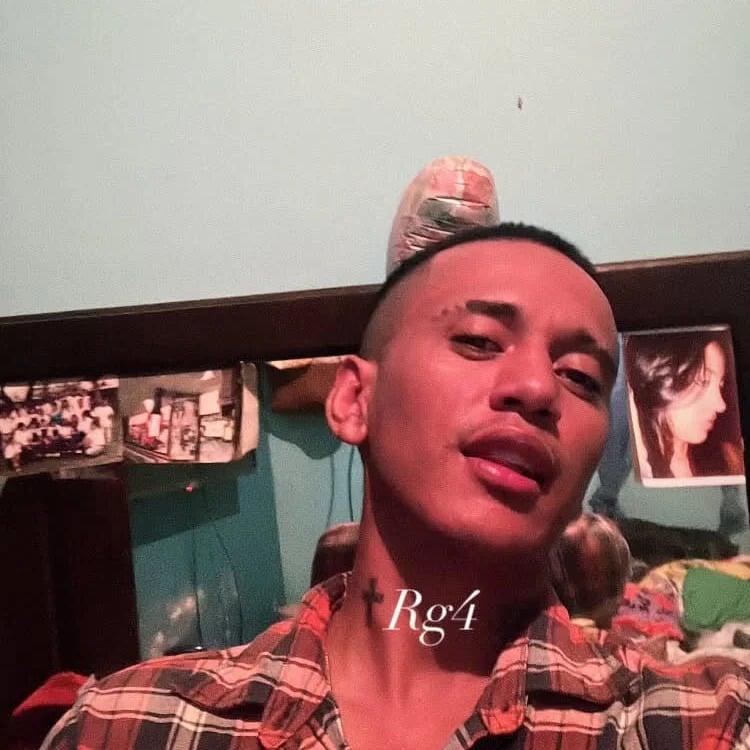 kingAriel504 Chatroom