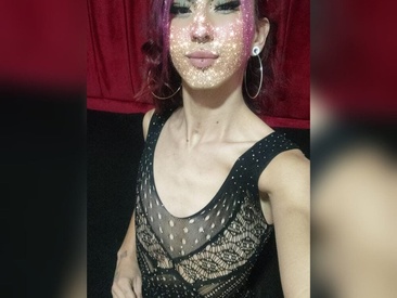 kisses-temptatlon