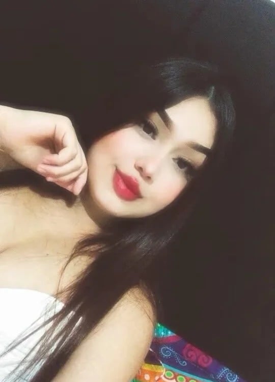 kitty_queensex18 Chatroom