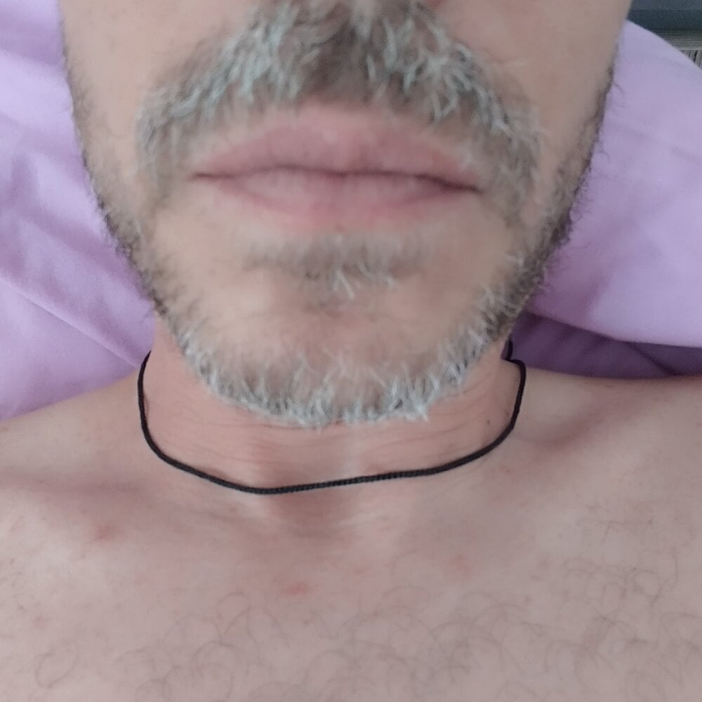 kostas19cm Chatroom