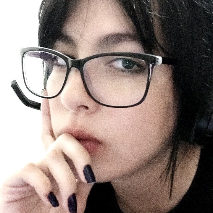 ladyfox06 Chatroom