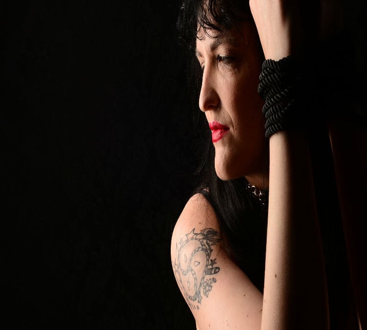 ladyfrombonn Chatroom