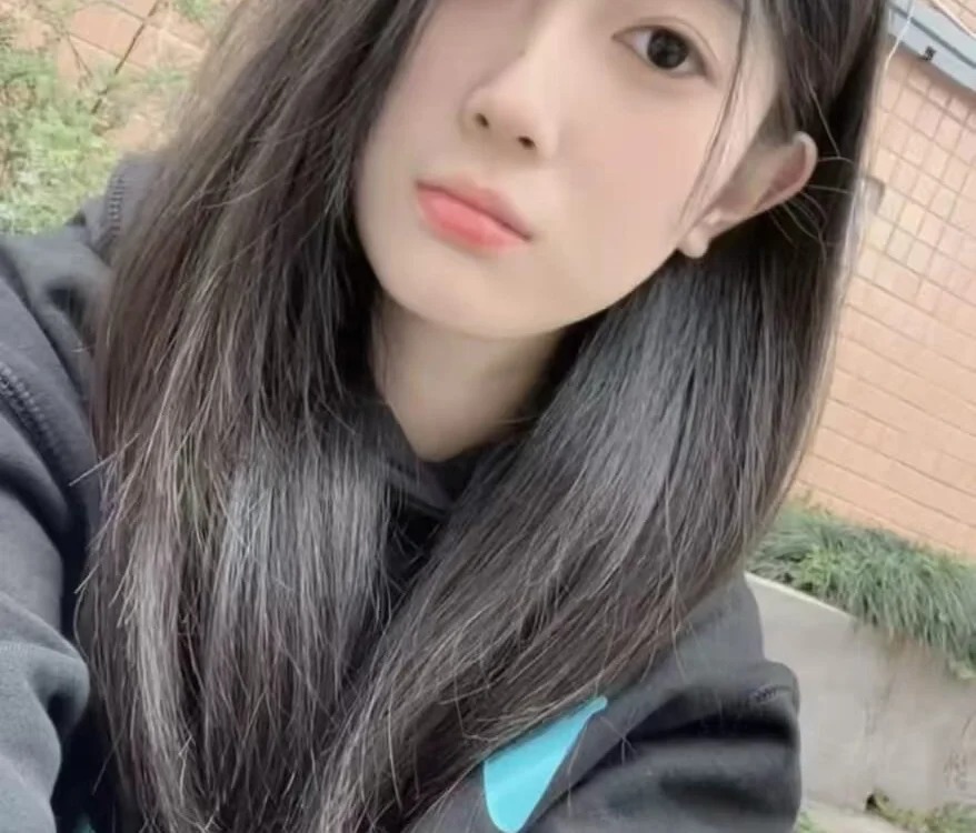 lala4125 Chatroom