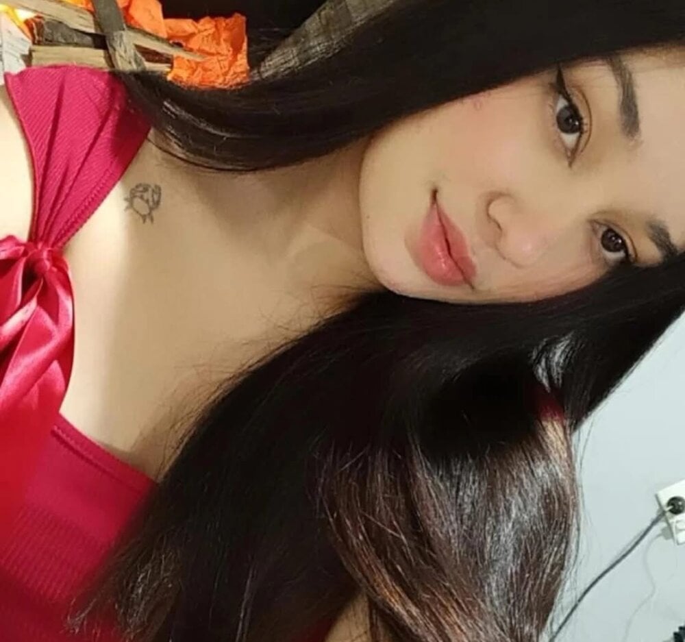 lana_rousse01 Chatroom