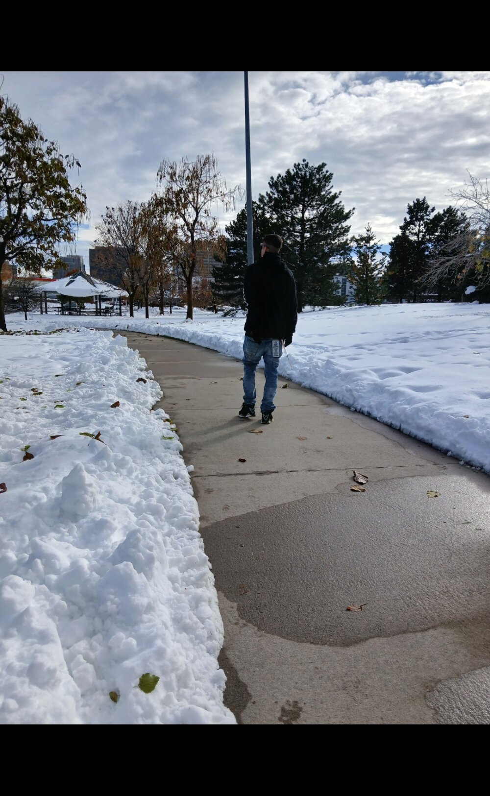 latinosatiro94 Chatroom