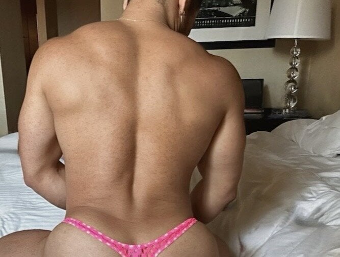 latinpeaches Chatroom