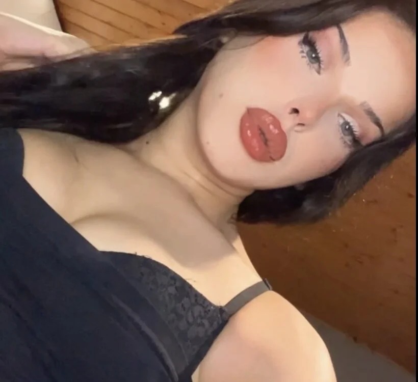 lazoe69 Chatroom