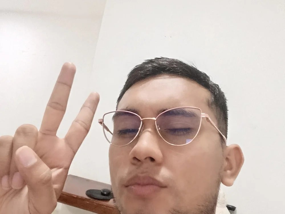 ldiazar Chatroom