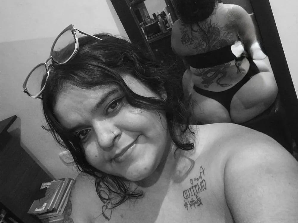lenagrey_ Chatroom