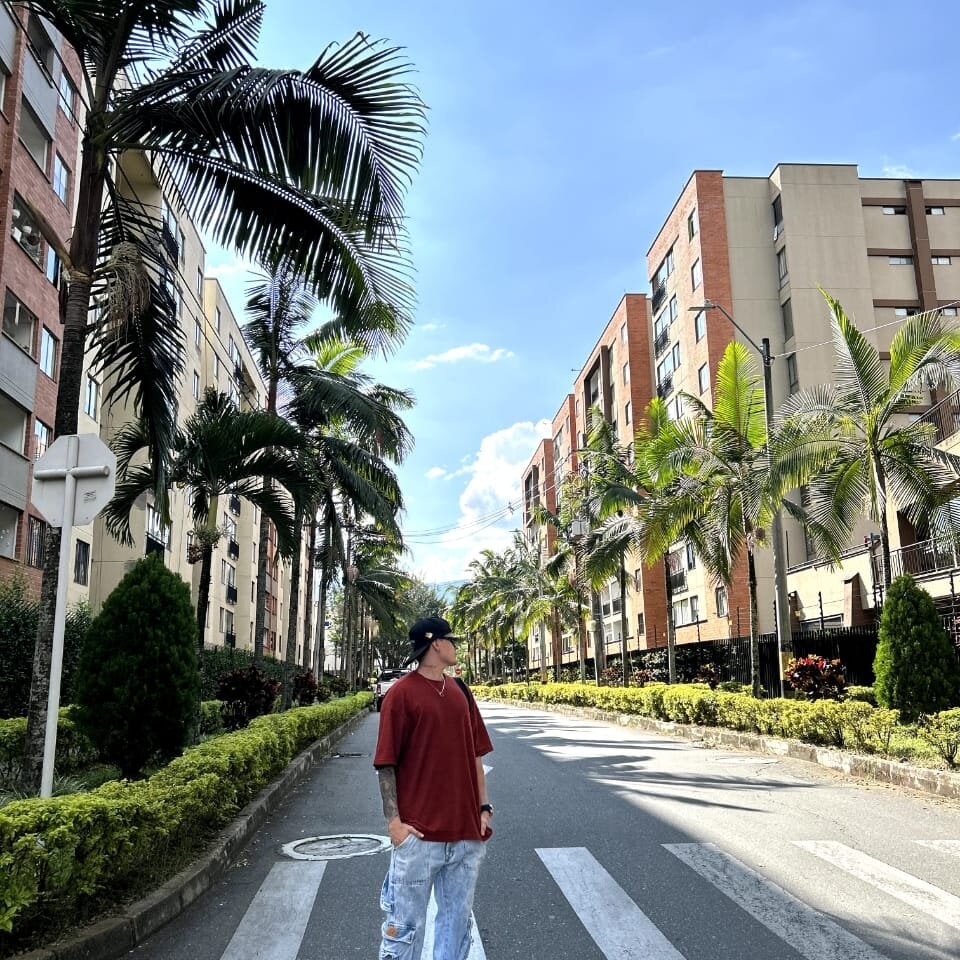 leon_cumming Chatroom