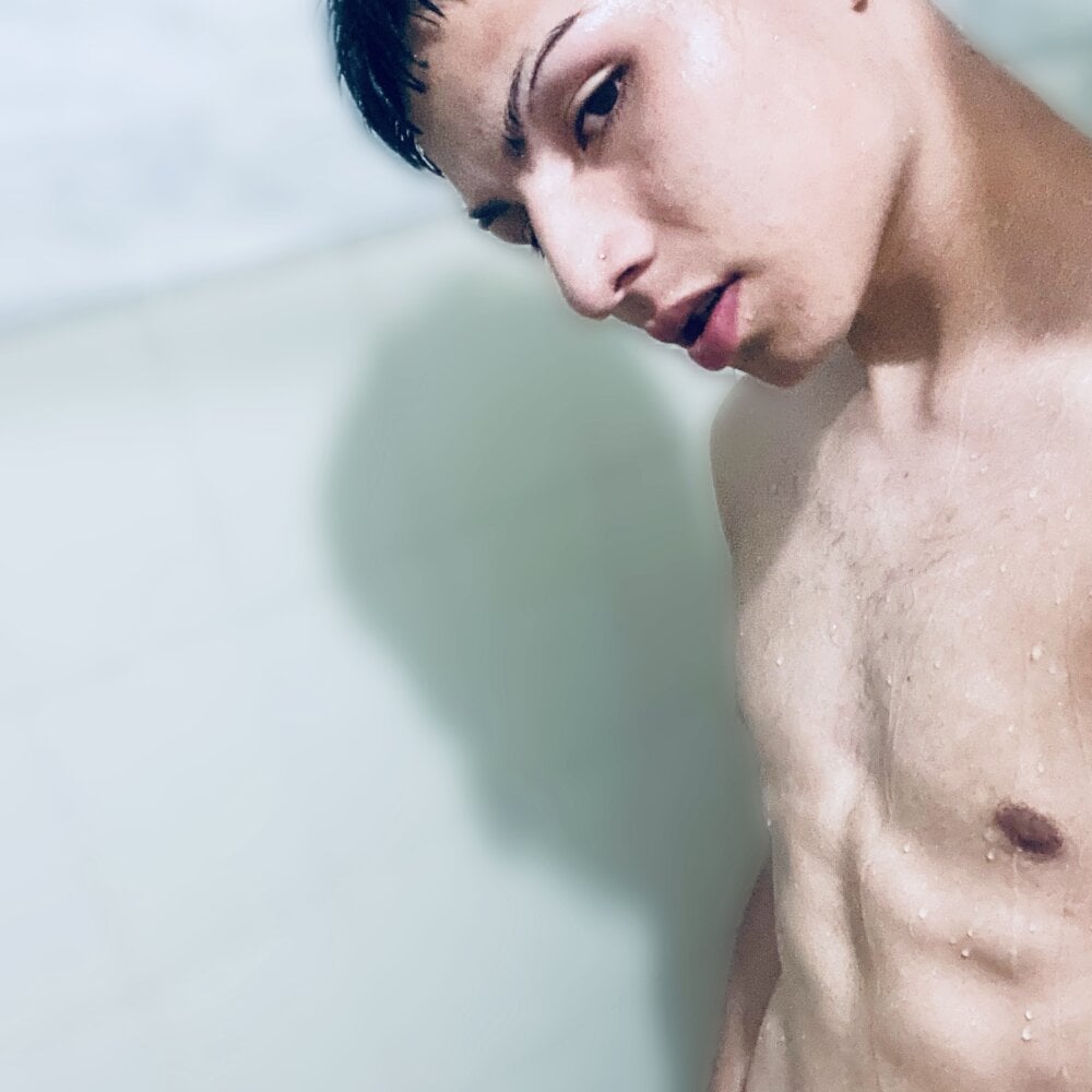 lian_p05 Chatroom