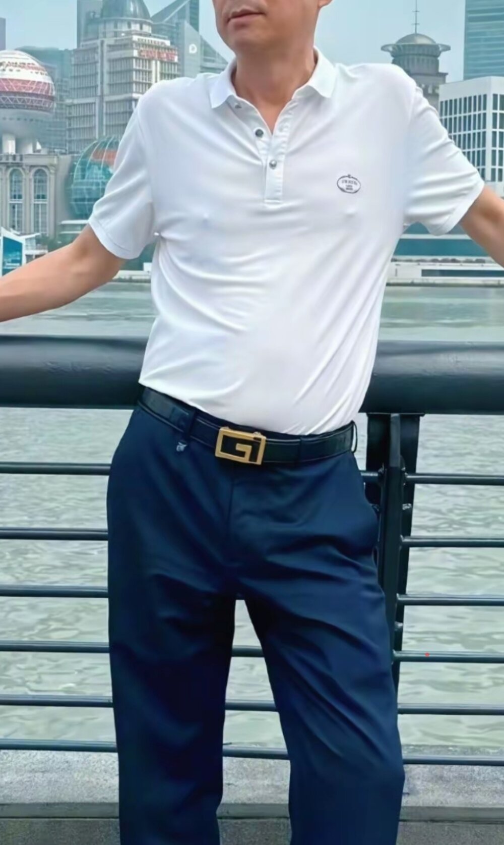 liangyueguo520 Webcam Profile Picture liangyueguo520 Chatroom