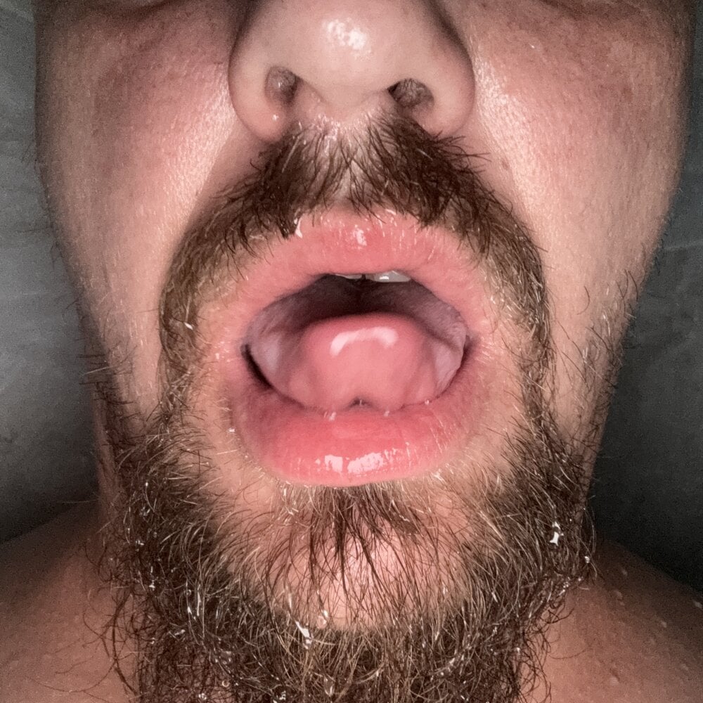lickyoursall Chatroom