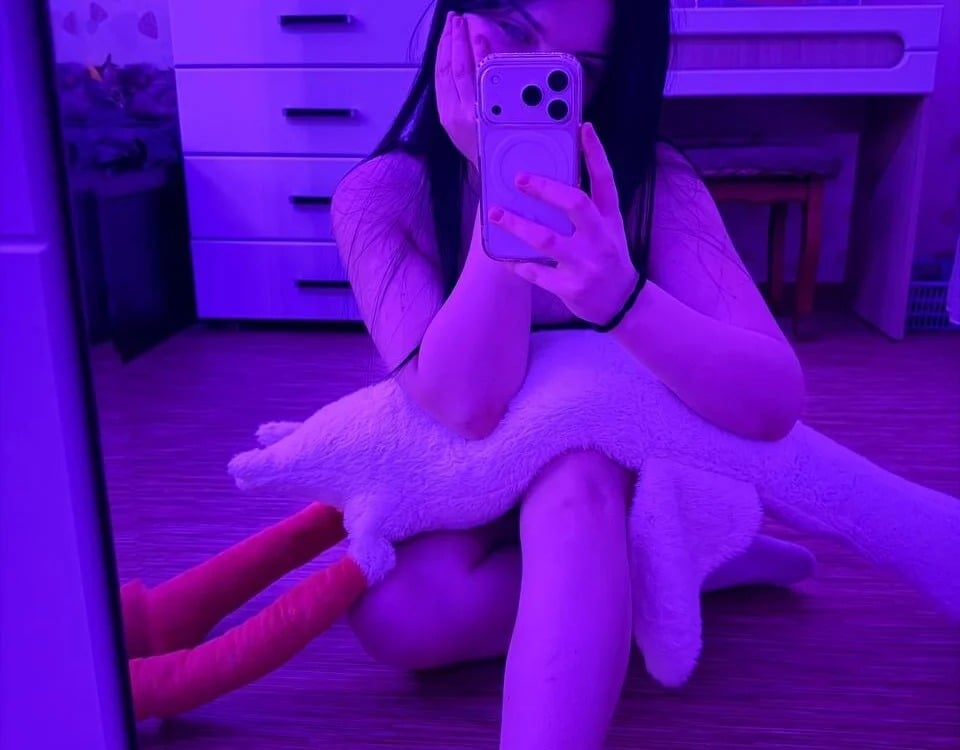 lilchich Chatroom