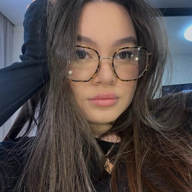lilialil06 Chatroom