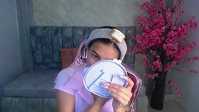 lilith_petit_sub Chatroom