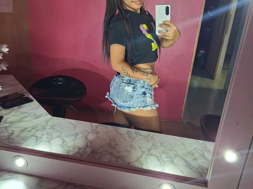 lindaa022 Chatroom