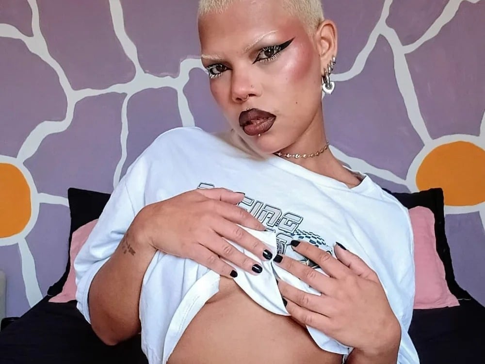 lisa_silverstar Chatroom