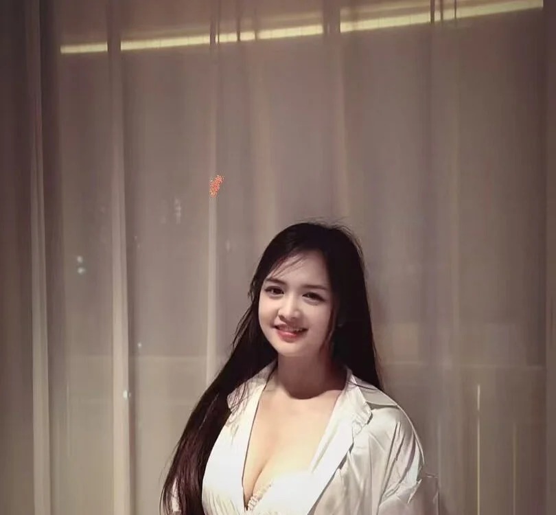 lise52 Chatroom