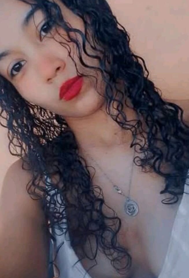 little_laura- Chatroom
