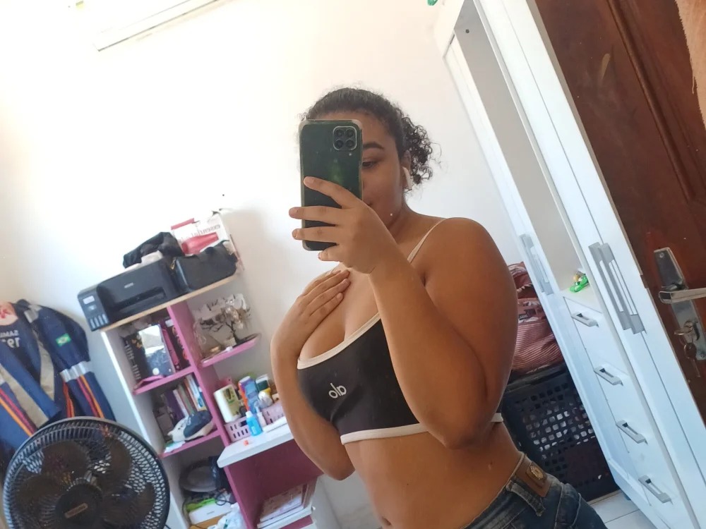 lolinha4 Chatroom