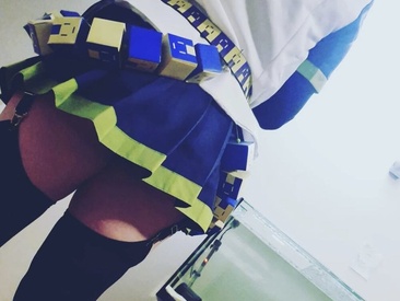 lonely-cosplay-chick