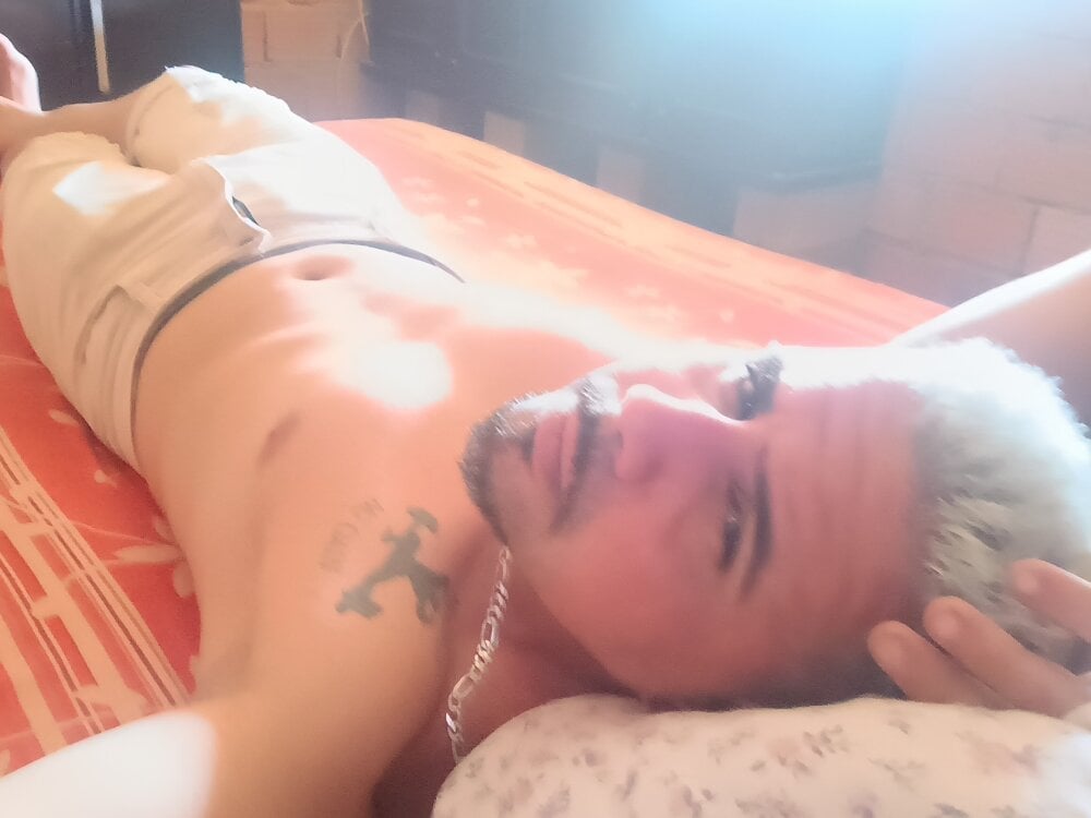 lordtbm1002 Chatroom