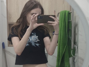 lovely-isabella