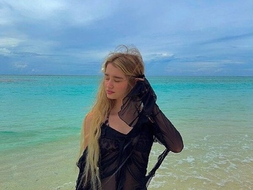 lovelyalivia