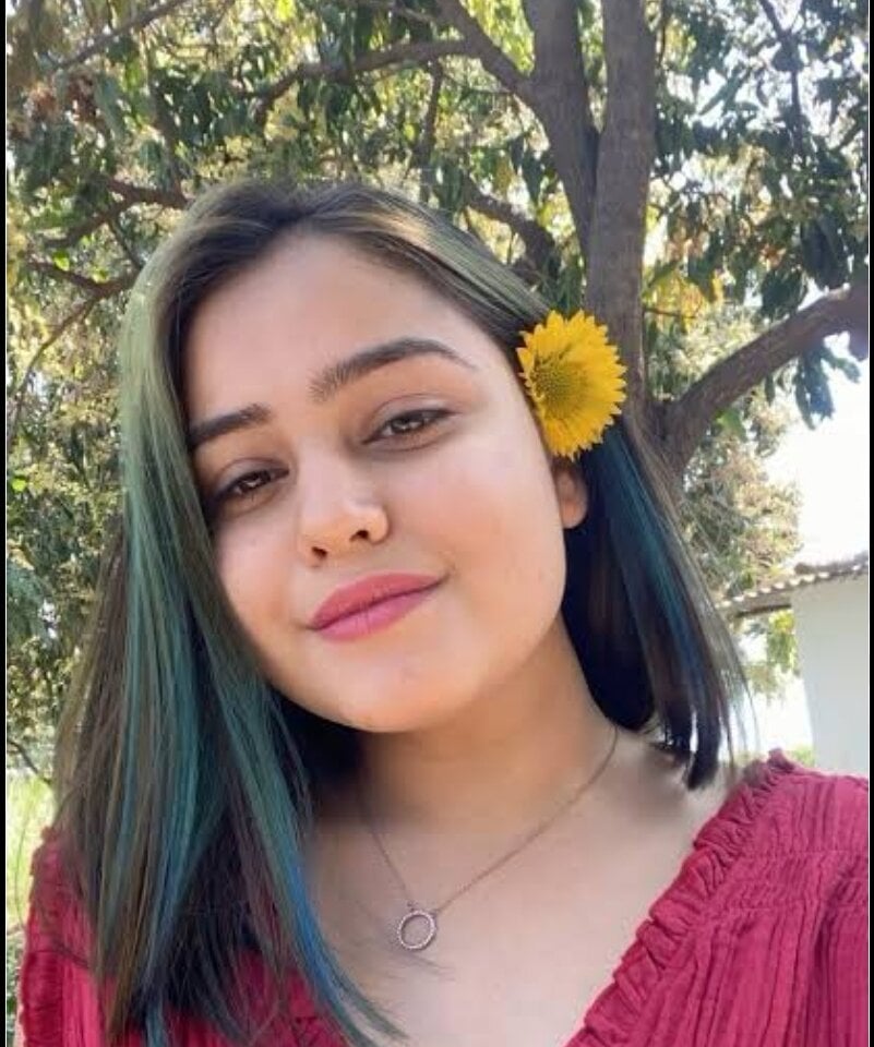 lovelynishu Chatroom