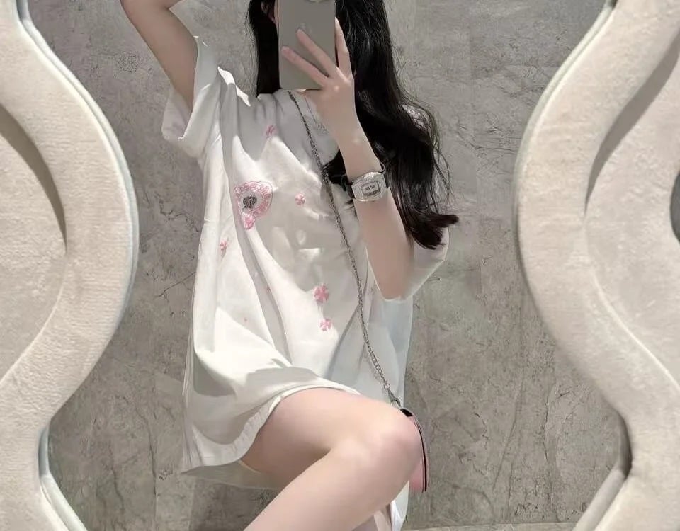 lsadora-NIni Chatroom