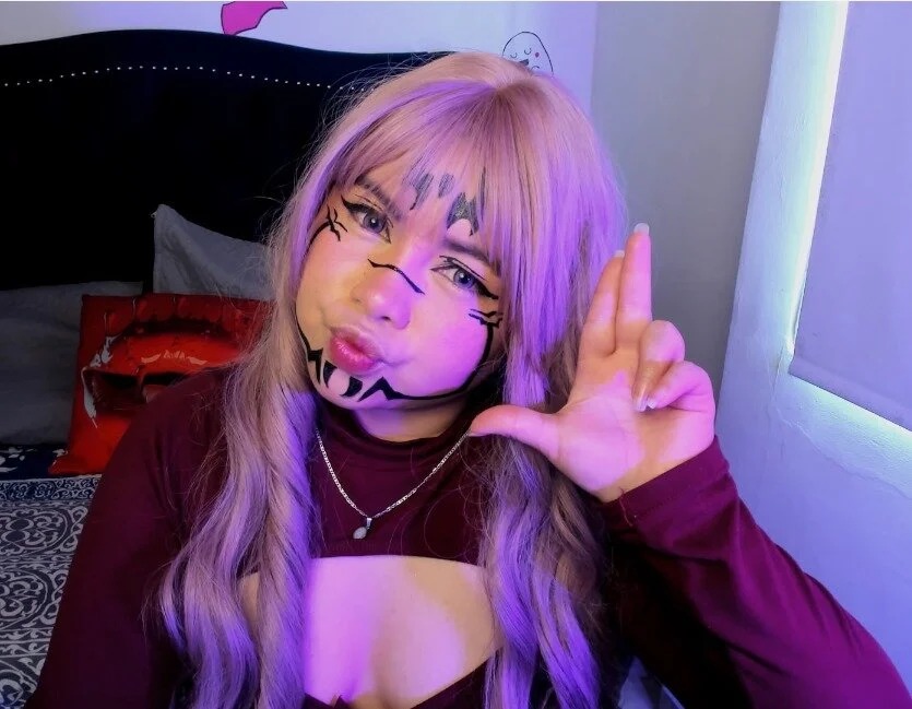 lucy_blush Chatroom