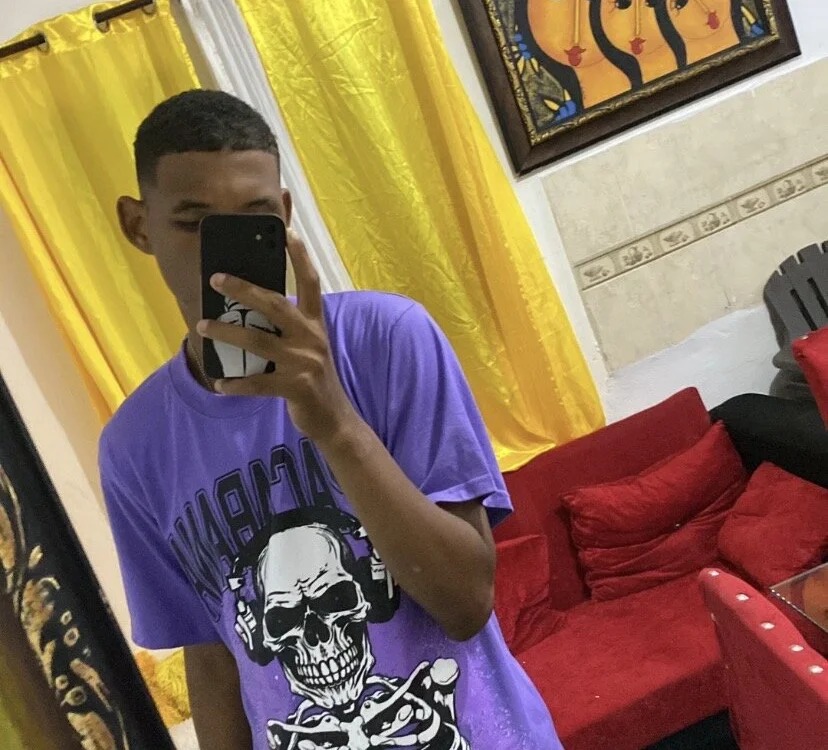 luis736743 Chatroom