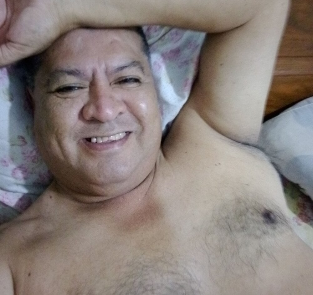 luisfernando66 Chatroom