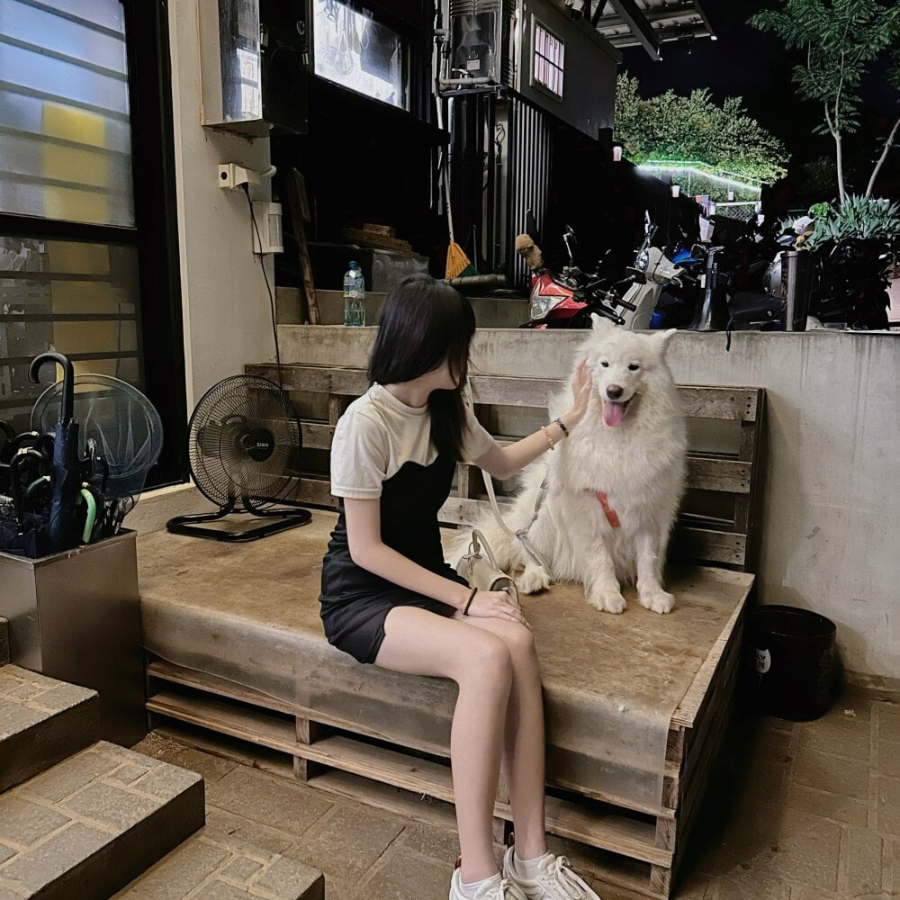 luna51888 Chatroom