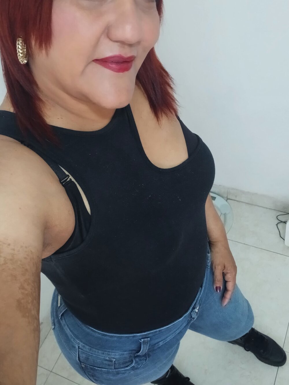 lunabrillante1972_ Chatroom