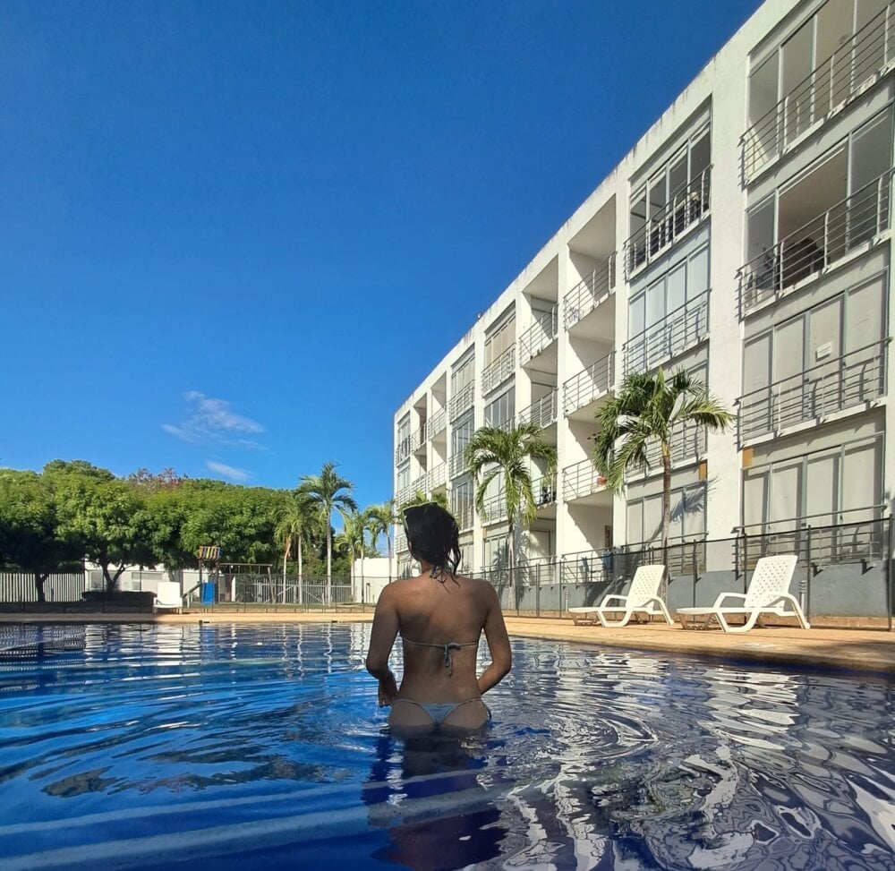 lunaluxury22 Chatroom