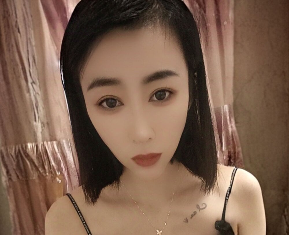lunayiyi Chatroom