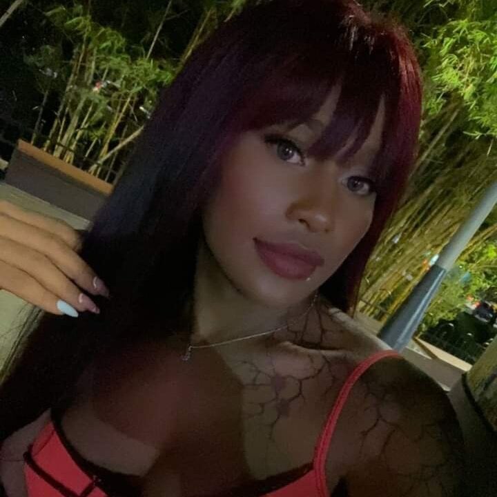 lupesexy22_cm Chatroom