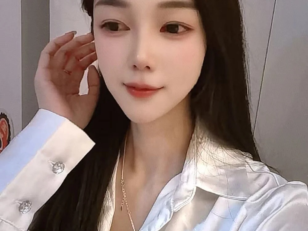lyang3301 Chatroom