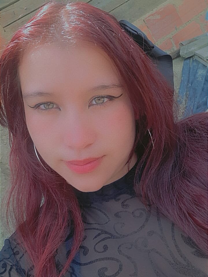 mabelineyesgreen303av Chatroom