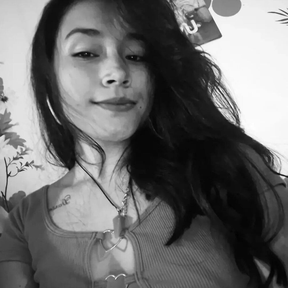 madison_saenzz Chatroom